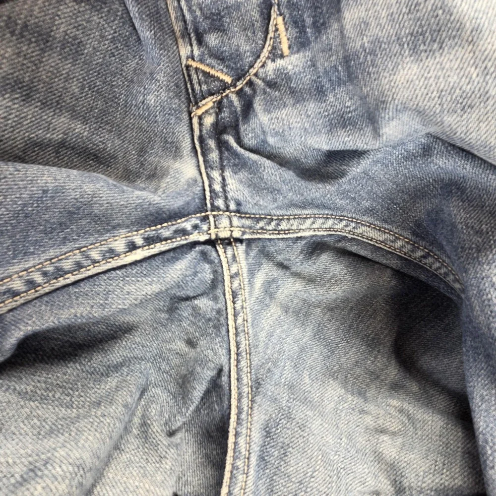 Diesel Jeans Mens 33x32 Blue Larkee Regular Straight Distressed Button Fly 008B4